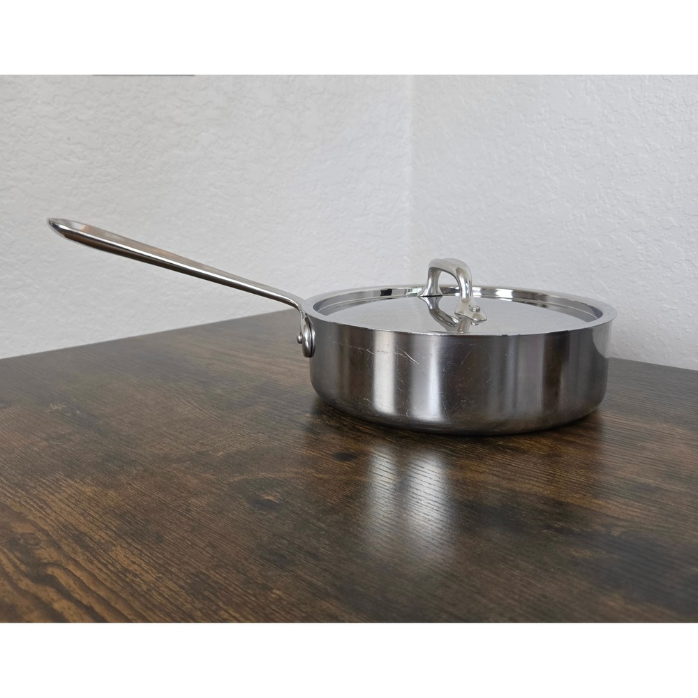 All-Clad Stainless Steel 2 Quart 8 Inch Diameter Saute / Sauce Pan With Lid